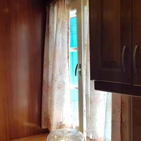 Lourantianika House * Livadi (Kythira)