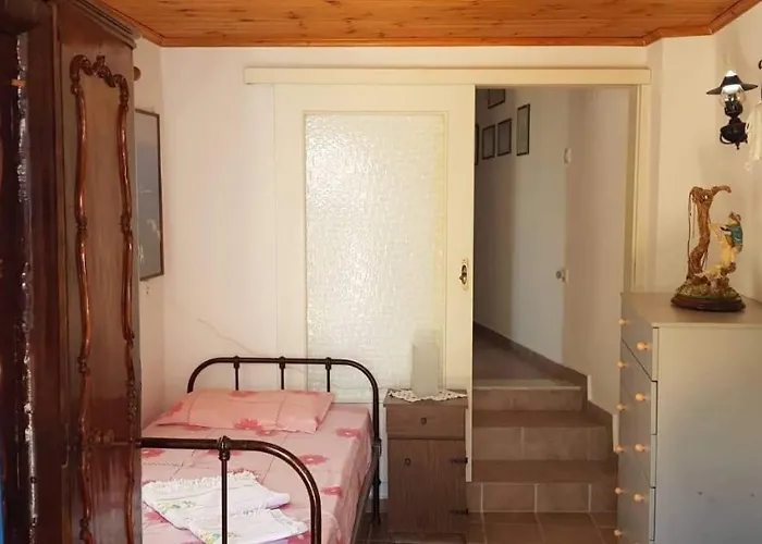 Lourantianika House * Livadi (Kythira)